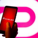 Parler вернётся в App Store спустя три месяца после удаления